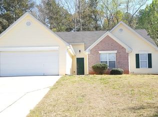180 Goldleaf Dr, Hampton, GA 30228