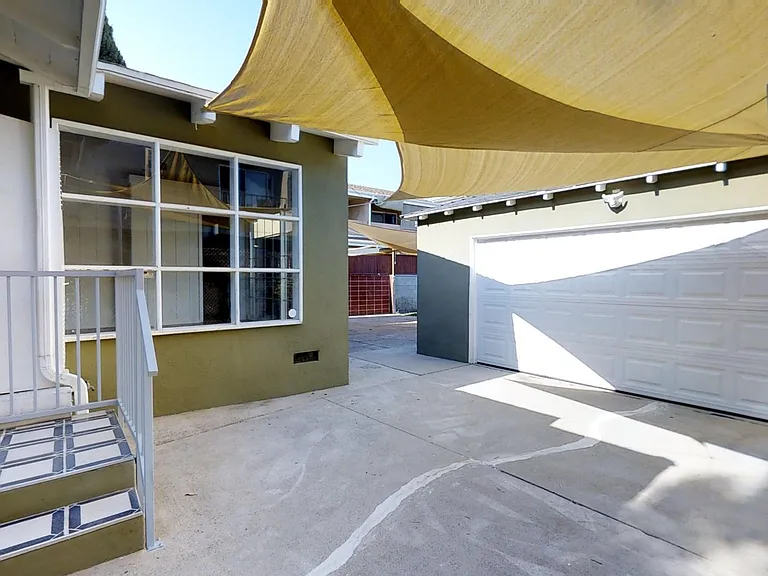 3758 Tuller Ave — Photo 10