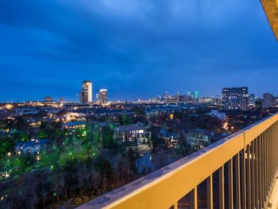 3831 Turtle Creek Blvd APT 11B, Dallas, TX, 75219