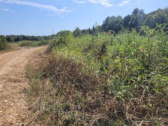 2nd image of County Road 4135