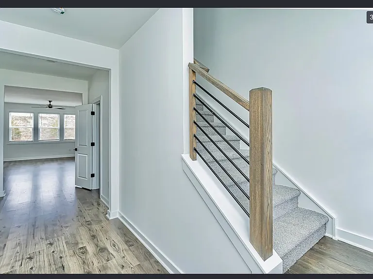 1443 Darrowby Way — Photo 3