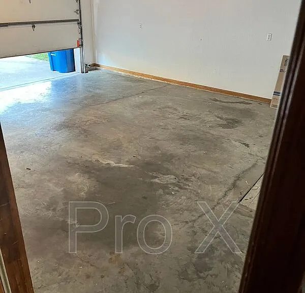 124 W Briarbrook Ln — Photo 13