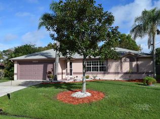 2293 SE Avalon Rd, Port Saint Lucie, FL 34952
