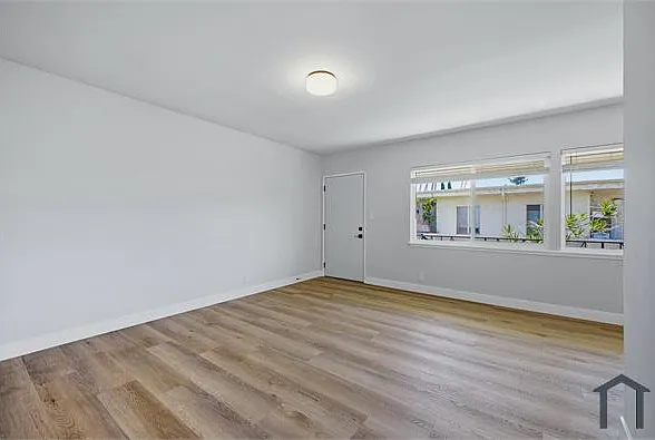 1511 Corinth Ave #6 — Photo 3