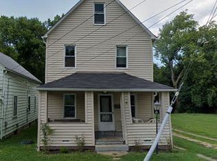 2406 Henninger Rd, Cleveland, OH 44109