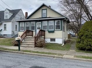 532 Heckman Ave, Nazareth, PA 18064