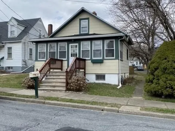 532 Heckman Ave, Nazareth, PA 18064