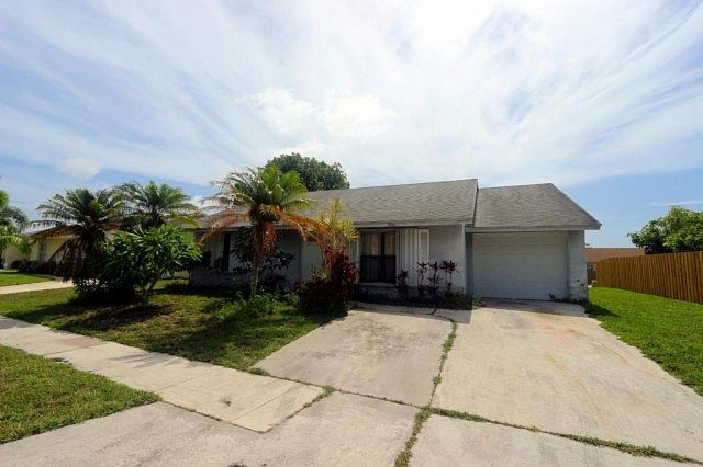 1st image of 5468 Thurston Ave