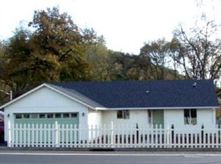 811 NE Newton Creek Dr, Roseburg, OR