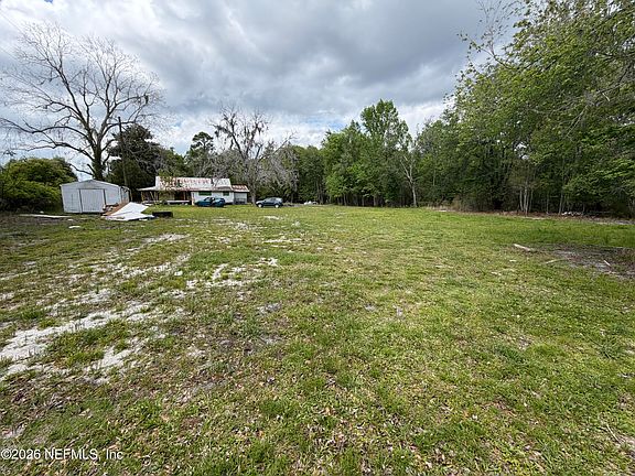 3rd image of 10033 SW COUNTY ROAD Drive