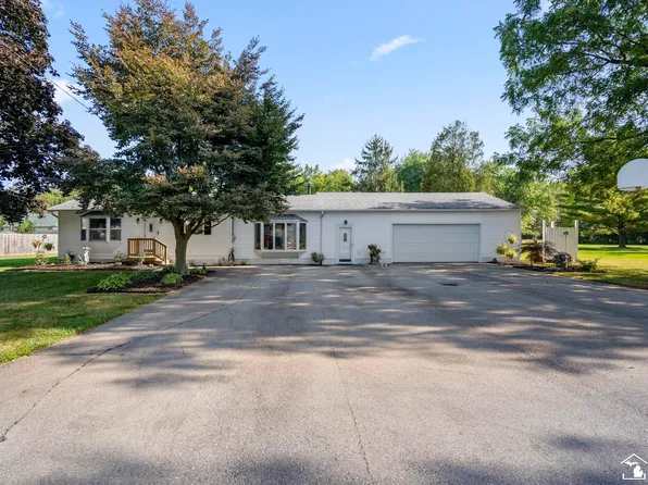 7860 Forrestway Dr, Monroe, MI 48161