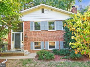 216 W Cameron Rd, Falls Church, VA 22046