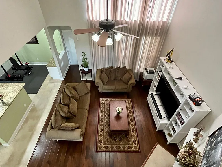 3024 Devlin Ridge Dr — Photo 2