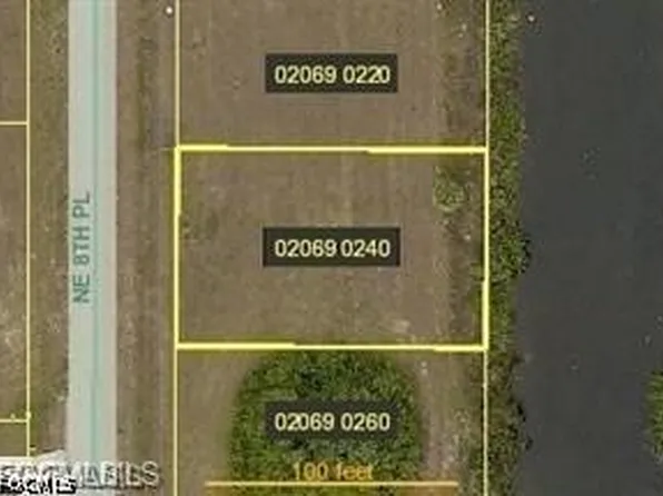 1407 NE 8th Pl, Cape Coral, FL 33909