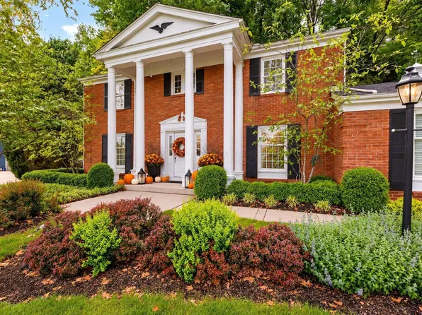 661 Swansea Rd, Newark, OH 43055