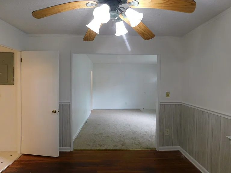 108 Beaufort Dr — Photo 7