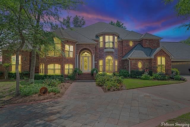 1st image of 36 Golf Club Dr