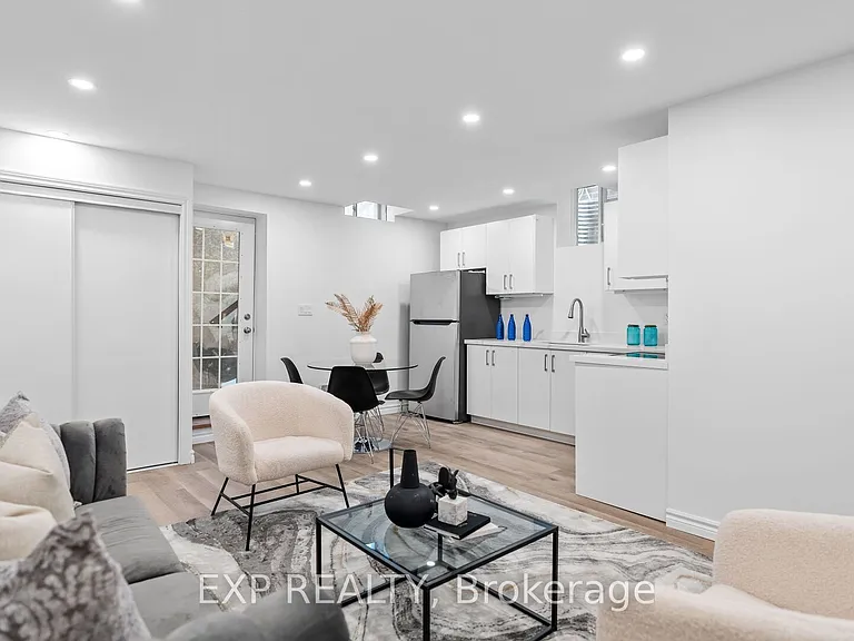 91 Clockwork Dr #BASEMENT — Photo 5