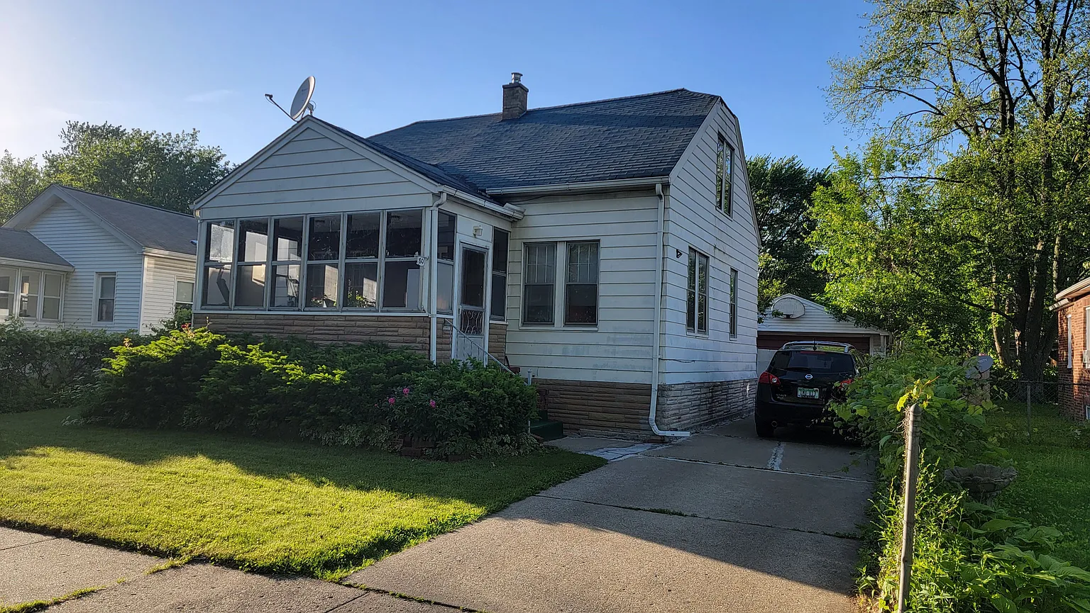 80 W Granet Ave photo 1