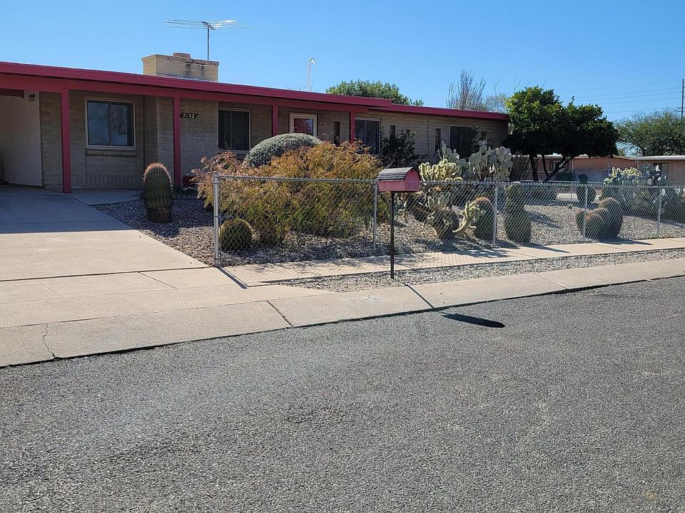 1st image of 7132 E Brooks Dr