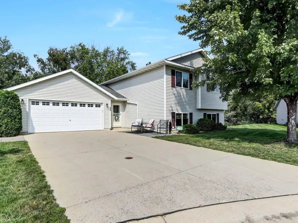 657 Oriole Ln, Eden Valley, MN 55329