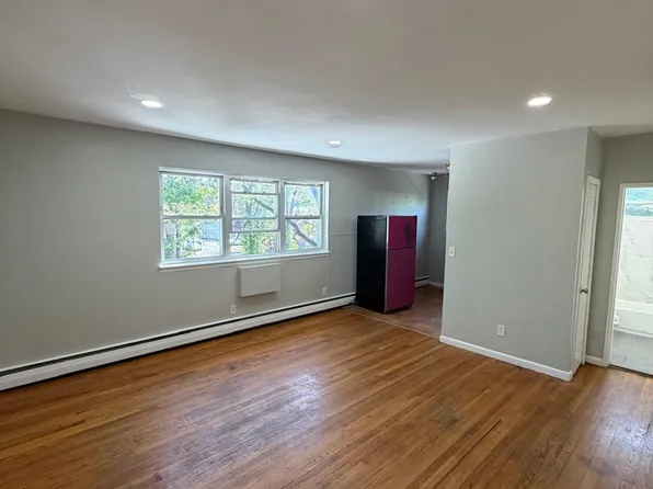 36 Smith St APT 3B, Irvington, NJ 07111
