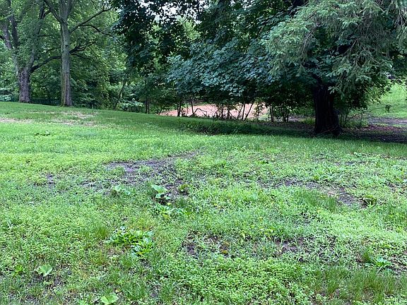4th image of 165XX Hidden Valley Rd