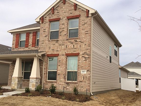 2nd image of 1017 Bruni Ct