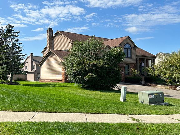 3rd image of 7417 Village Square Dr