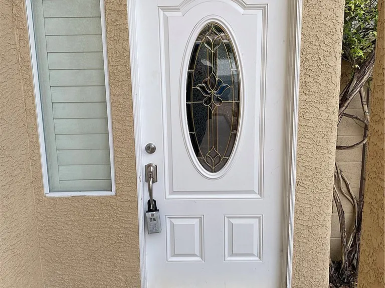 8111 Cimarron Meadows Way — Photo 2