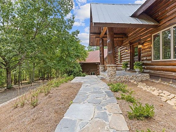 5th image of 1355 White Rd