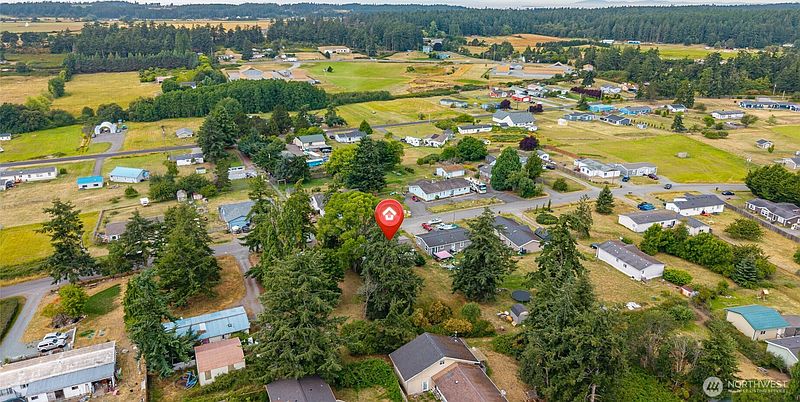 3rd image of 1012 Shawn Avenue