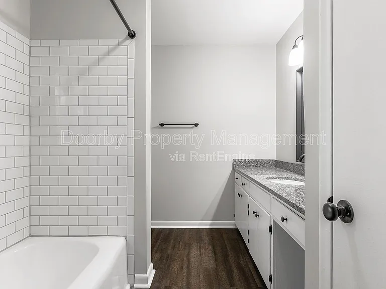 1945 Barrett Dr — Photo 17