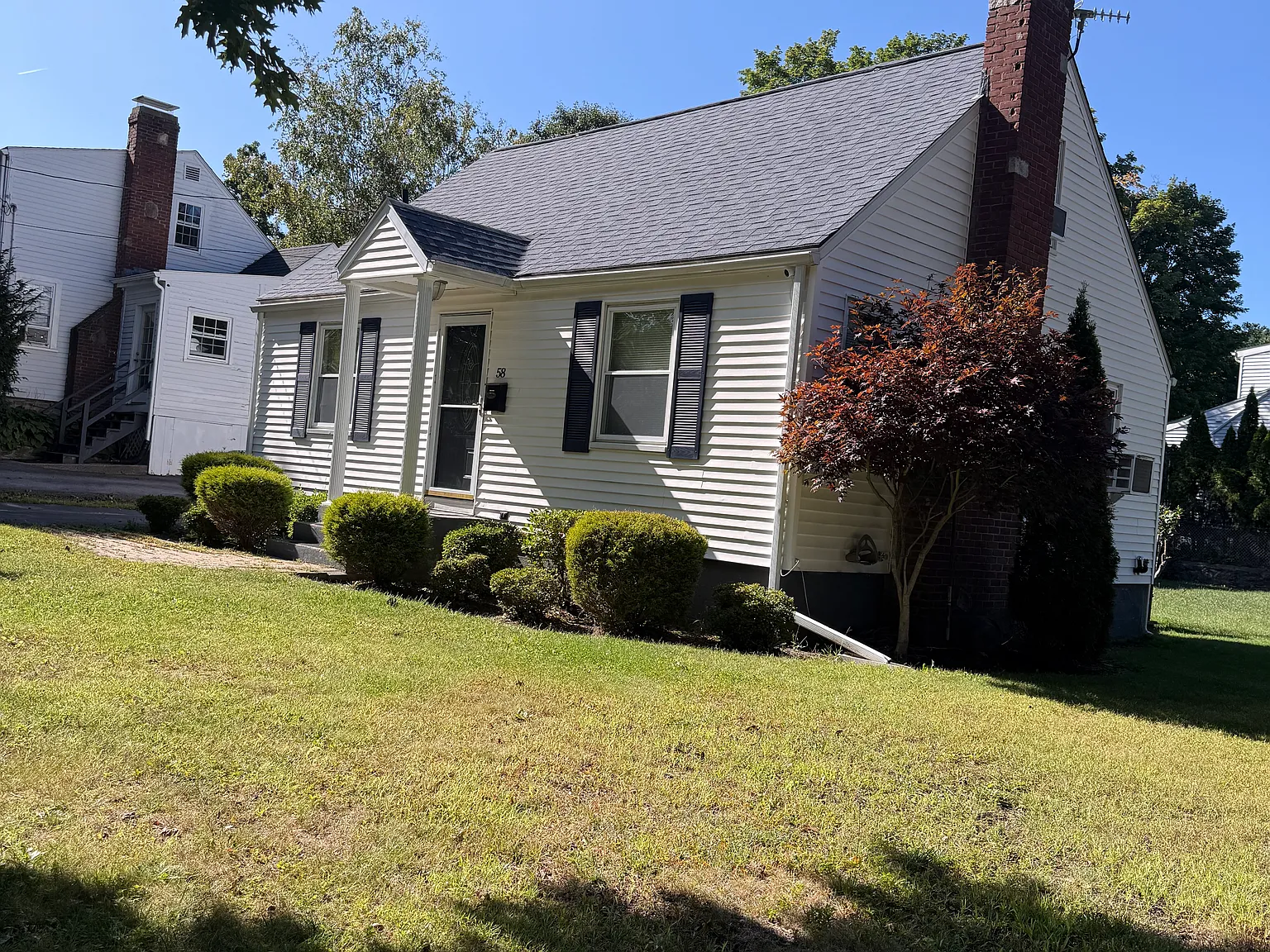 3 bed, 1200 sqft, $2,800 — Photo 2