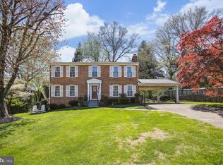 419 Cynthia Ln NE, Vienna, VA 22180