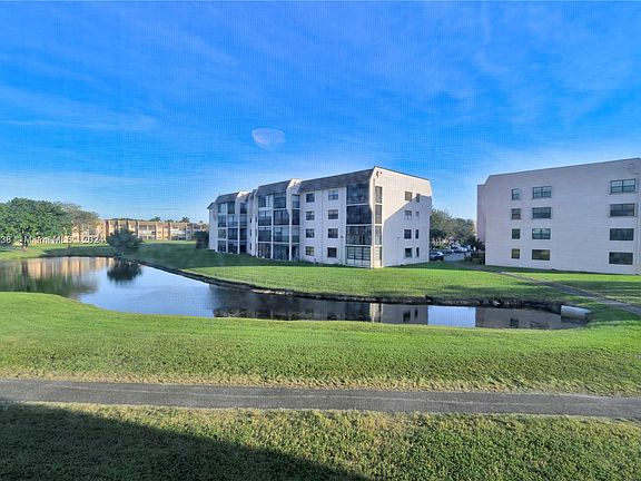 5th image of 10220 NW 30th Ct APT 203