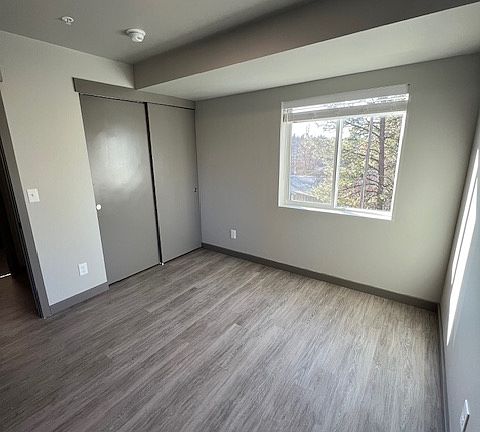 5th image of 628 S Perry St #C302