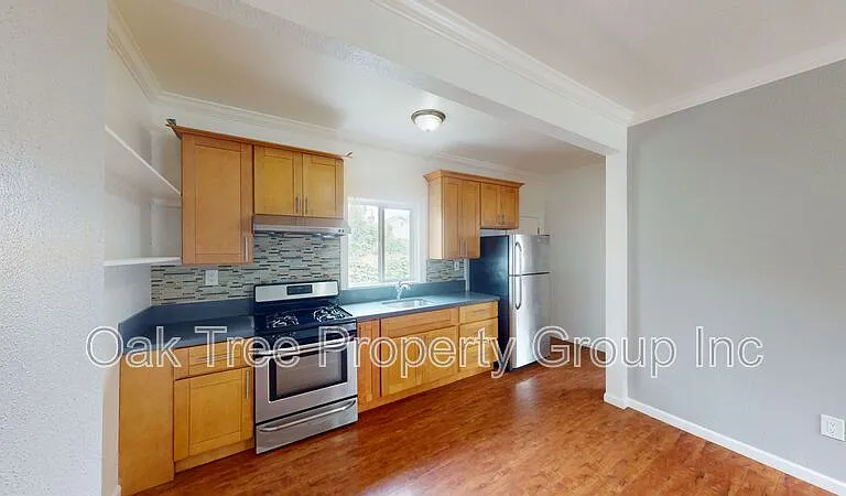 884 32nd St #884 — Photo 4