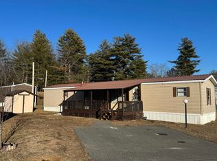 7 Robbins Street, Hinsdale, NH 03451