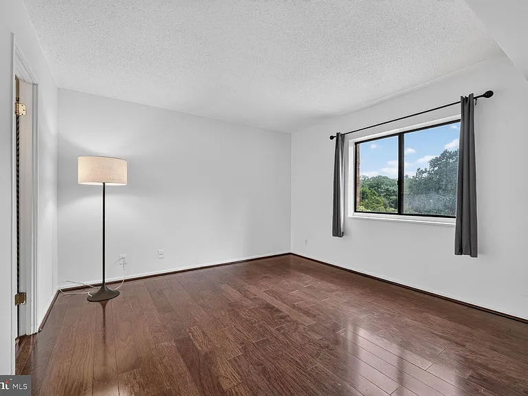 5901 Mount Eagle Dr #301 — Photo 13