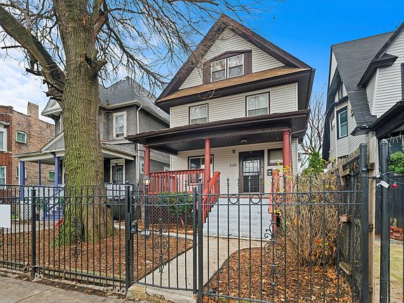 3rd image of 228 N Latrobe Ave