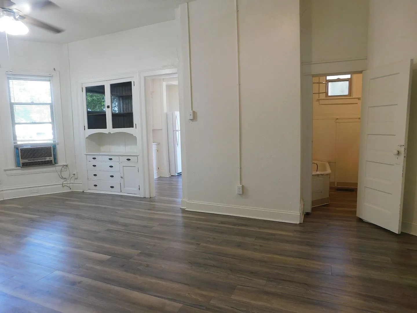 816 Grand Avenue — Photo 3