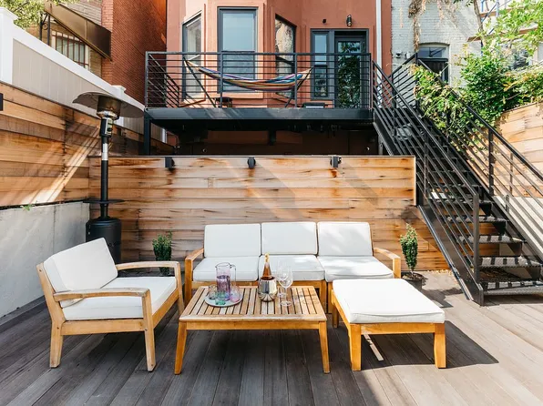 1090 Carroll St #2R, Brooklyn, NY 11225