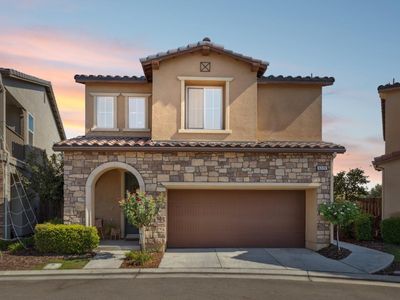 6226 E Peruna Way, Fresno, CA, 93727