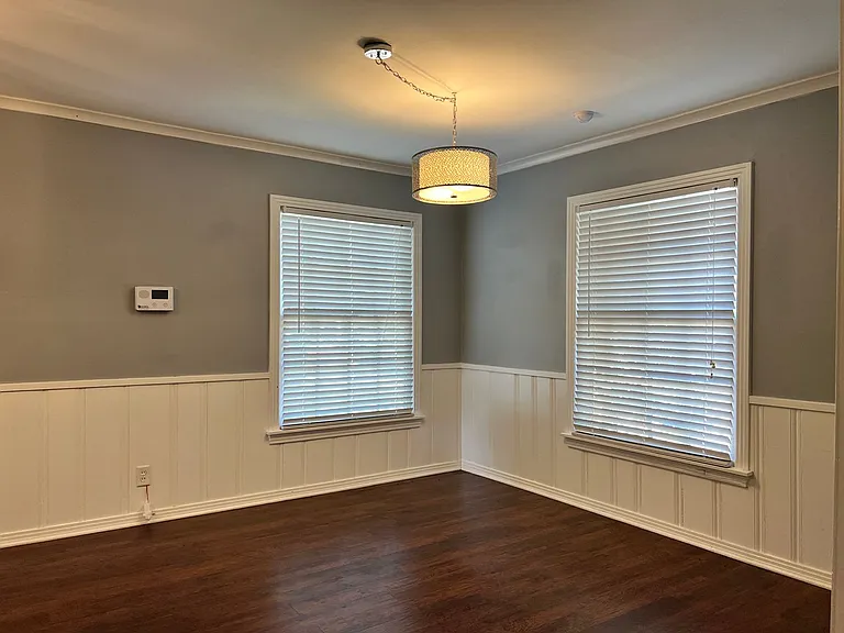 1225 San Antonio St — Photo 7
