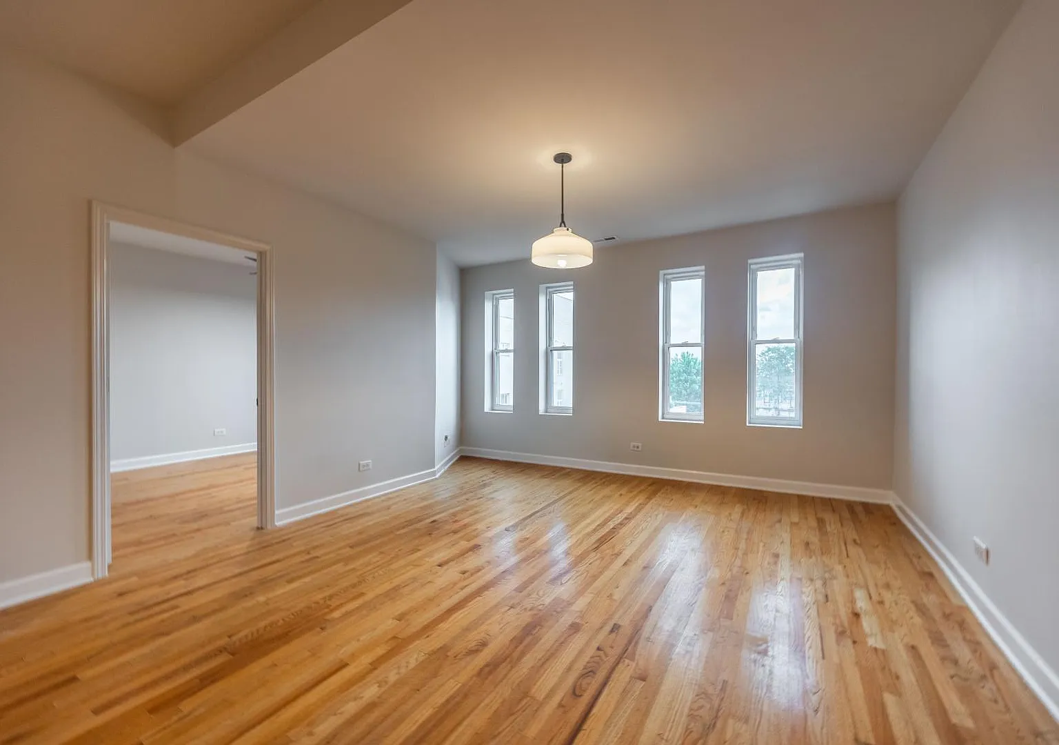 1538 North Milwaukee Avenue #4F — Photo 3
