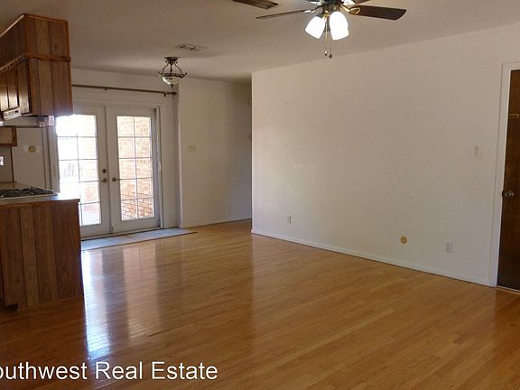 3rd image of 3716 Linkwood Ln