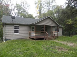 589 W Lakeview Dr, Nineveh, IN 46164