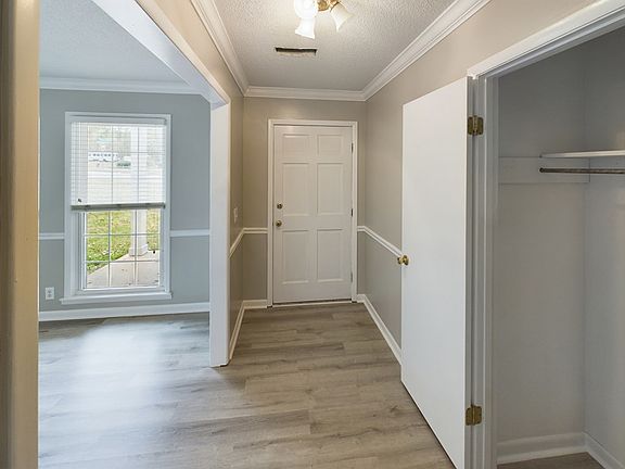 4th image of 1100 Buena Vista Dr