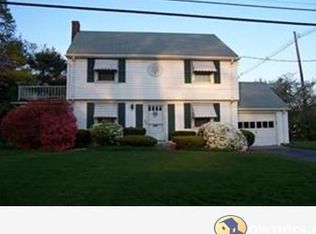 1 Lake St, Lynnfield, MA 01940